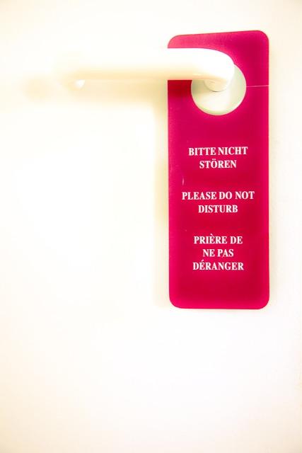 Bitte-nicht-stören-Tag, Bitte-nicht-stören-Türschild