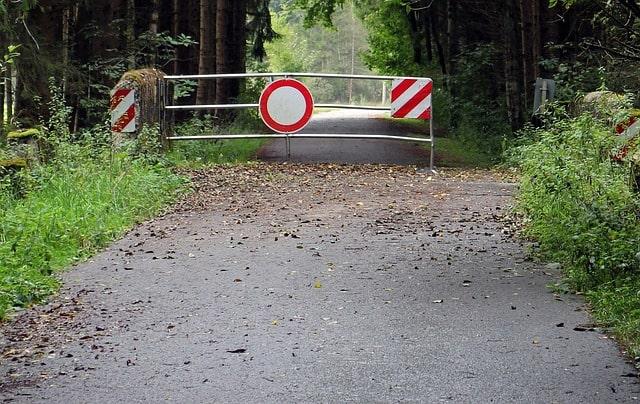 Rasen-betreten-verboten-Tag