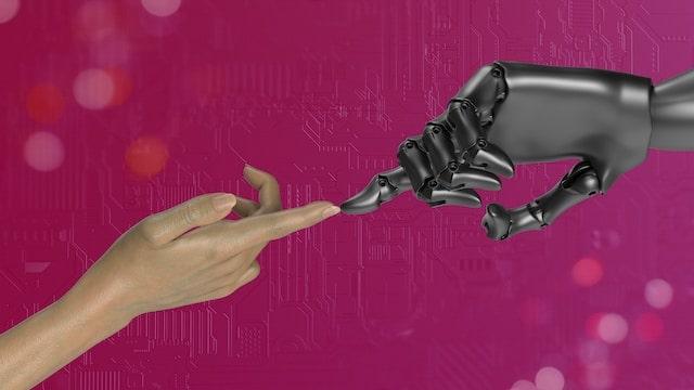 KI-Generator, Sympolbild menschliche Hand berührt Roboterhand