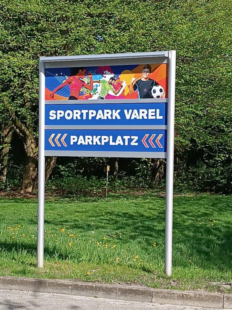 Werbeschild Aufstellersystem beleuchtet