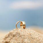 tag der eheringe, ringe im sand