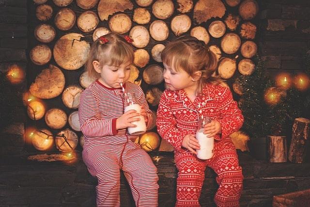kinder trinken milch, weltmilchtag
